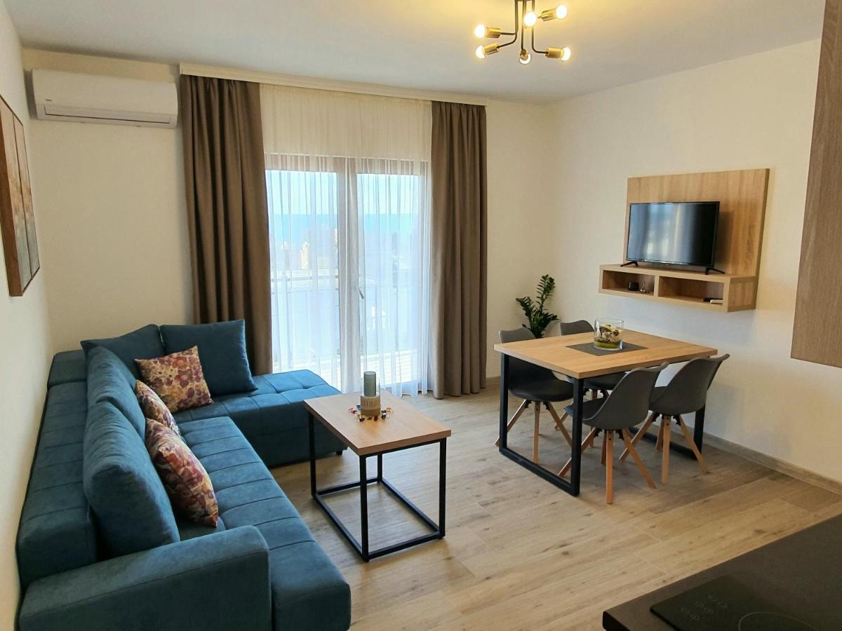 Family Apartments Bar Dış mekan fotoğraf
