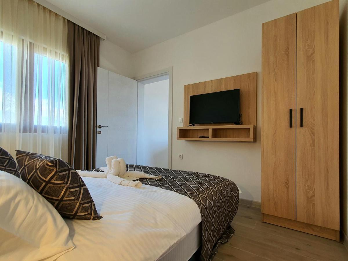 Family Apartments Bar Dış mekan fotoğraf
