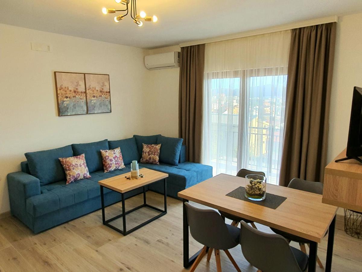 Family Apartments Bar Dış mekan fotoğraf